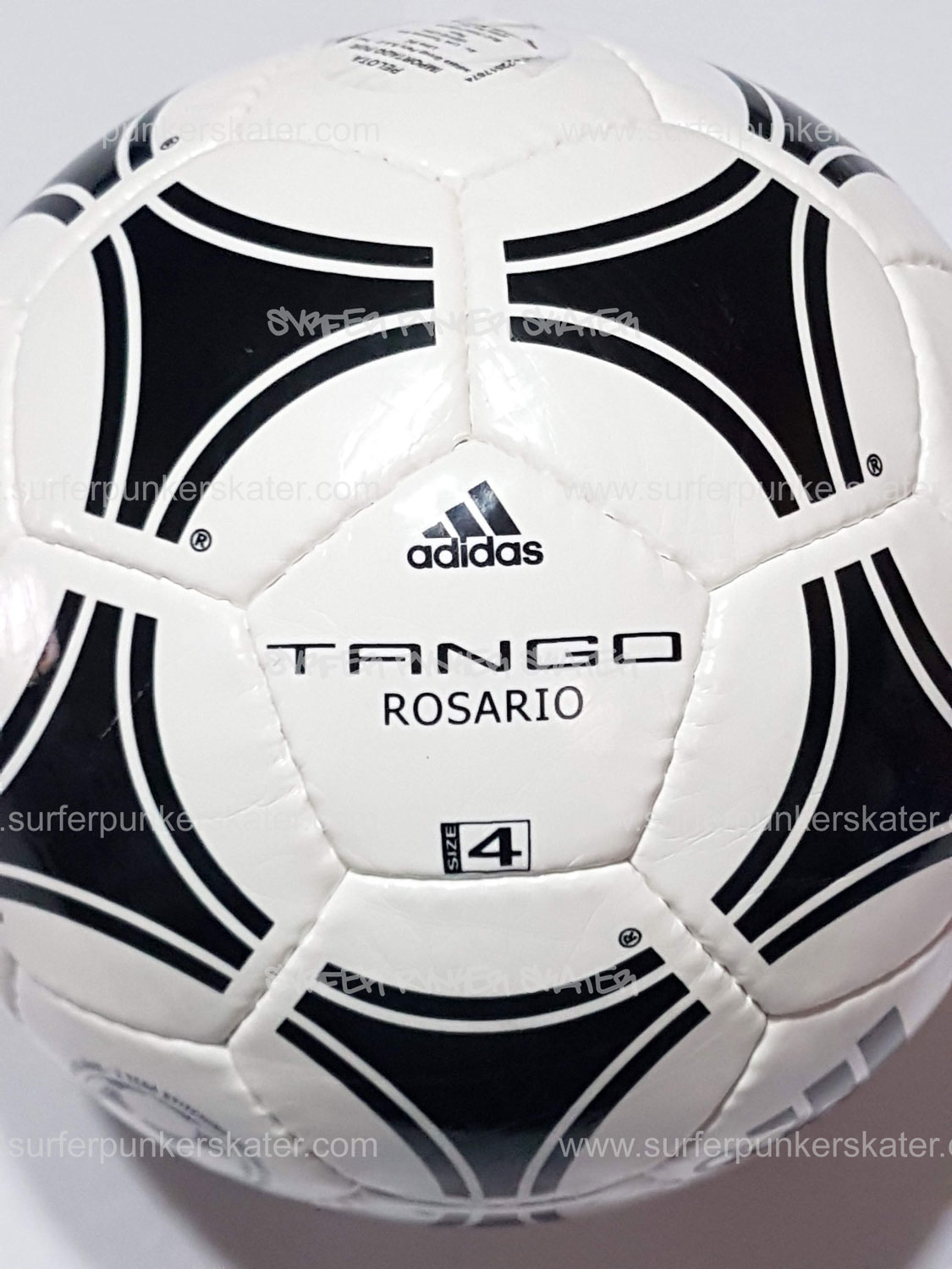 Pelota de Futbol Adidas N° 5 – Punker Skater