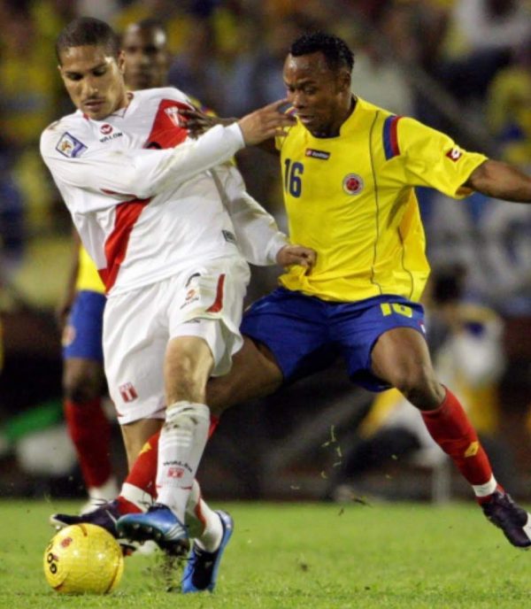 2010 - Camiseta Selección Peruana Eliminatorias Sudáfrica 2010 - Imagen 7