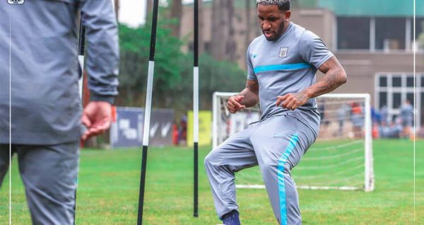2021 - Pantalón Alianza Lima de Entrenamiento - Imagen 9