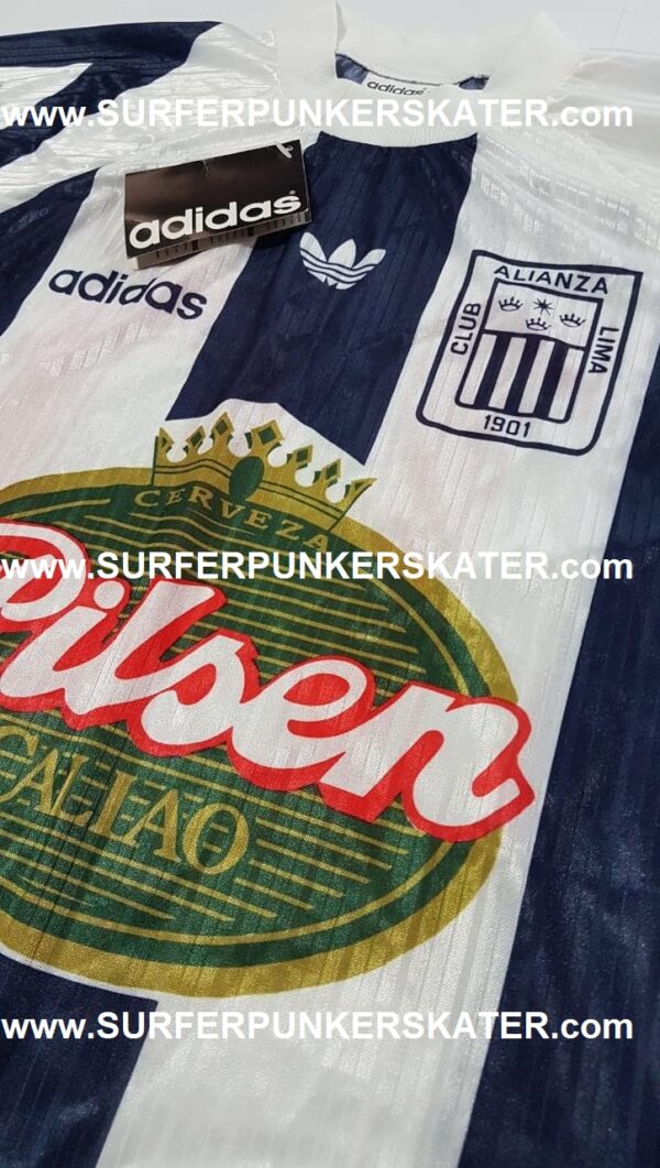 1996 – Camiseta Alianza Lima Oficial - II - Imagen 9